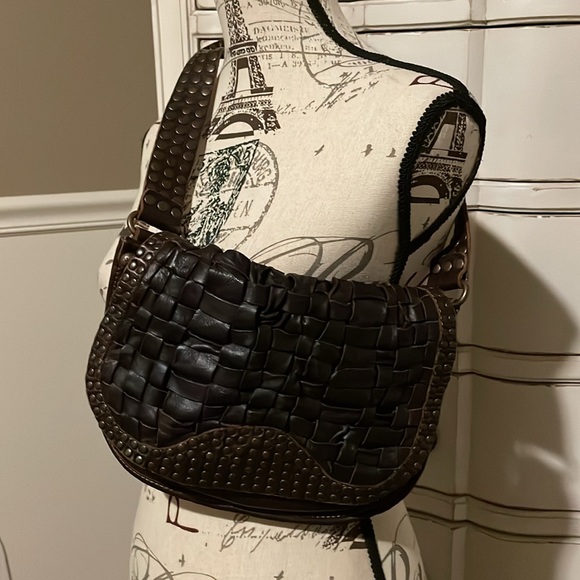 Frye “Stacy” Studded Leather Woven Shoulder Bag - Picture 2 of 15